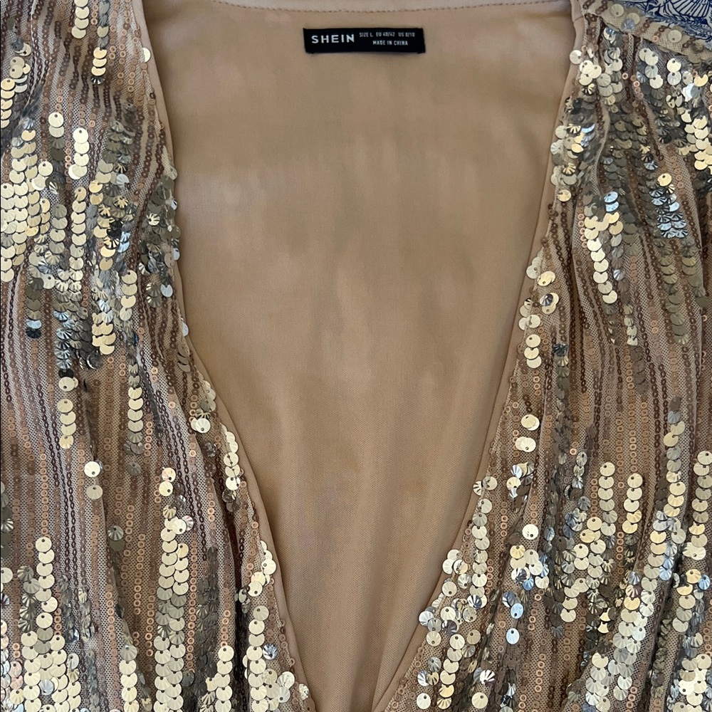 SHEIN Gold Sequin Plunge V-Neck Bodysuit - Picture 2 of 7